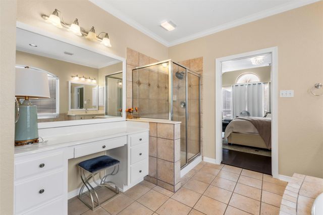 3902 Lakeridge Canyon Drive, Sugar Land, TX 77498