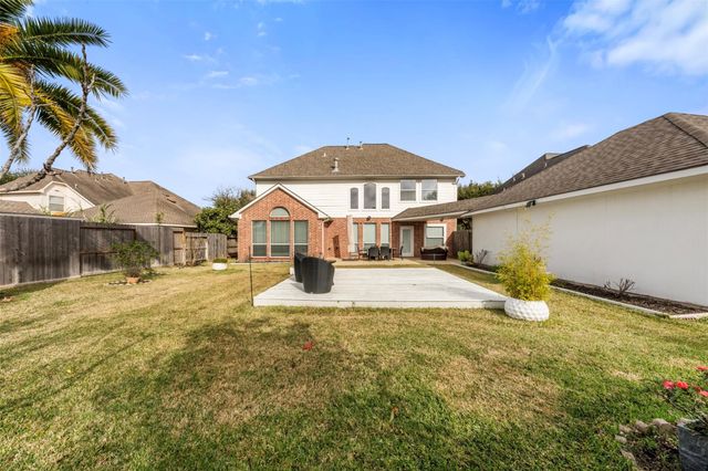 3902 Lakeridge Canyon Drive, Sugar Land, TX 77498
