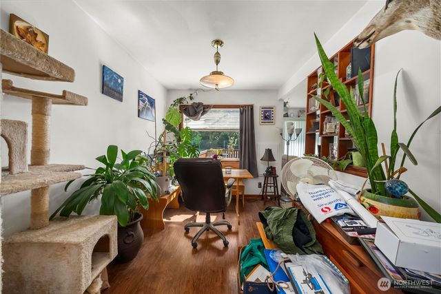 8446 E B Street, Tacoma, WA 98445