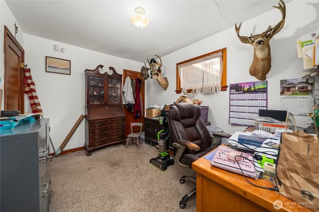8446 E B Street, Tacoma, WA 98445