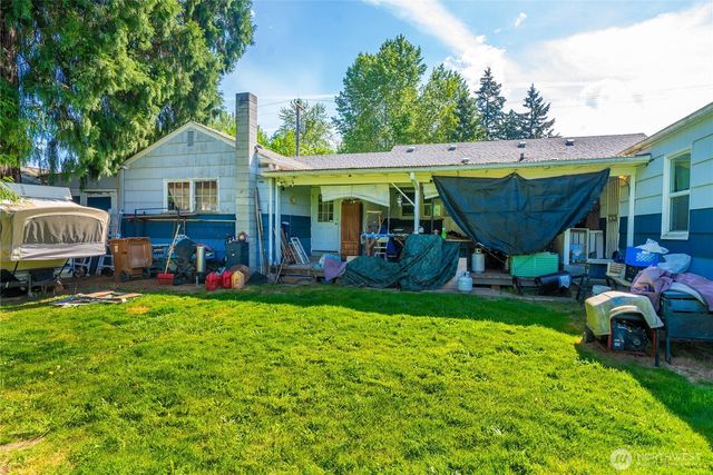 8446 E B Street, Tacoma, WA 98445