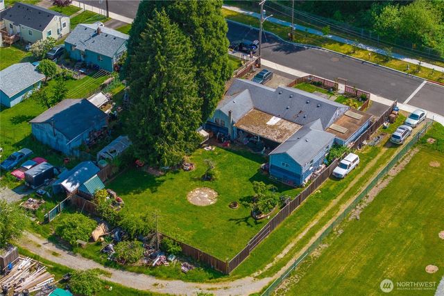 8446 E B Street, Tacoma, WA 98445