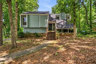 1951 Kinridge Road, Marietta, GA 30062