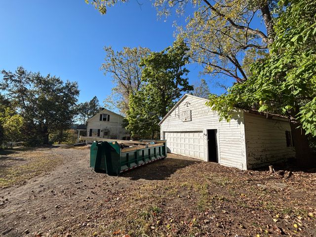 344 Ballfall Road, Middletown, CT 06457