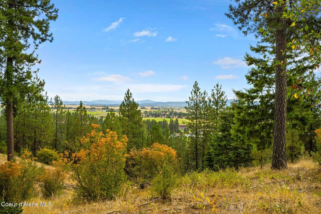 11470 N CHURCH RD, Rathdrum, ID 83858