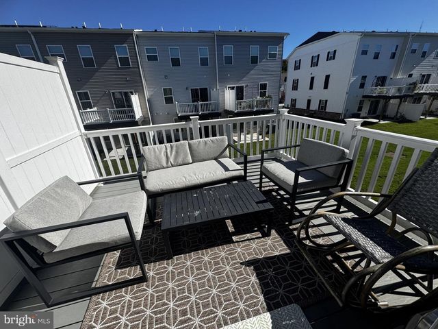 30 DOLCIE LN, Lawrence Twp, NJ 08648