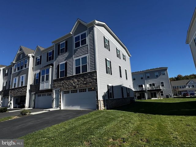 30 DOLCIE LN, Lawrence Twp, NJ 08648