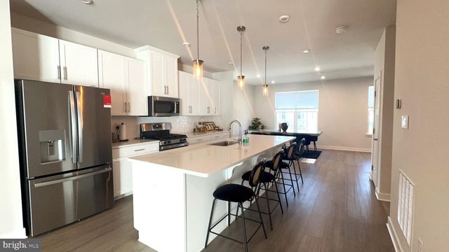 30 DOLCIE LN, Lawrence Twp, NJ 08648