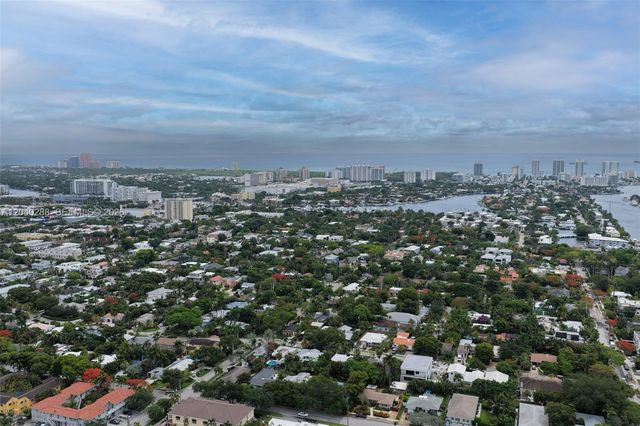 611 NE 14th Avenue 206, Fort Lauderdale, FL 33304