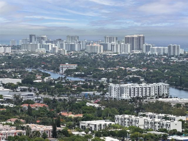 611 NE 14th Avenue 206, Fort Lauderdale, FL 33304