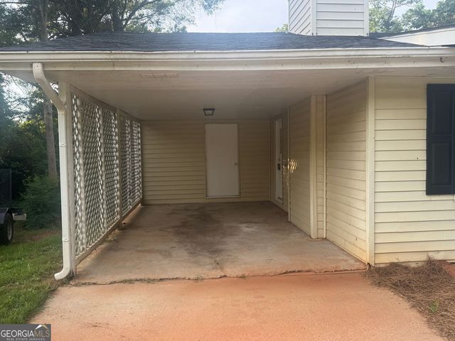 109 Amberwood Lane, Griffin, GA 30223