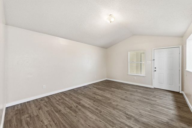 2204 Donahue LN, Austin, TX 78744