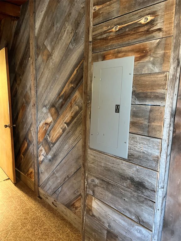 534 and 546 Wolf Avenue, Sweet Grass, MT 59484 photo 10