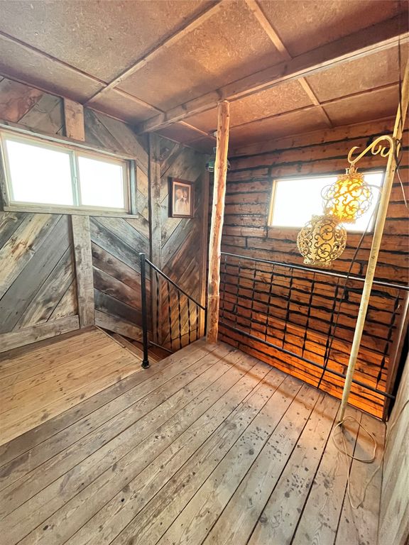 534 and 546 Wolf Avenue, Sweet Grass, MT 59484 photo 15