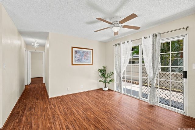 94-1419 Polani Street 22D, Waipahu, HI 96797