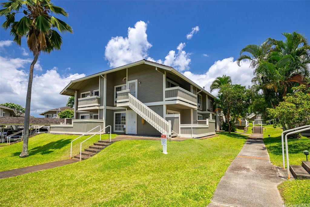94-1419 Polani Street 22D, Waipahu, HI 96797