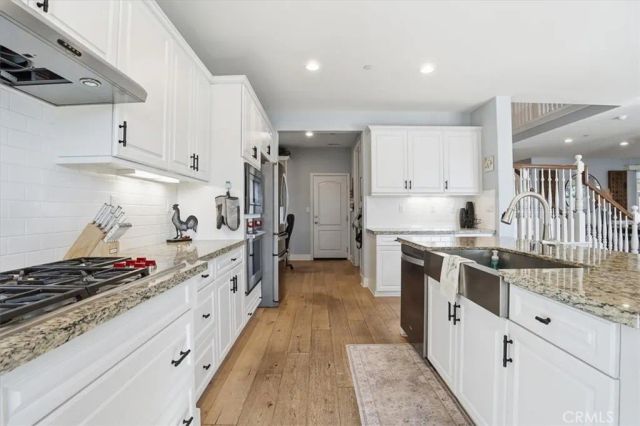 11 Silver Spruce Court, Lake Forest, CA 92630