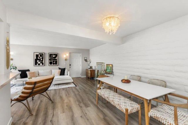 2544 Navarra 12, Carlsbad, CA 92009