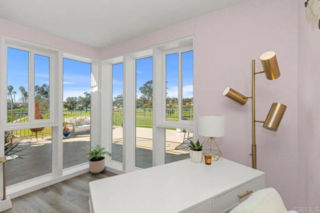 2544 Navarra 12, Carlsbad, CA 92009