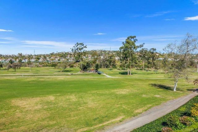 2544 Navarra 12, Carlsbad, CA 92009