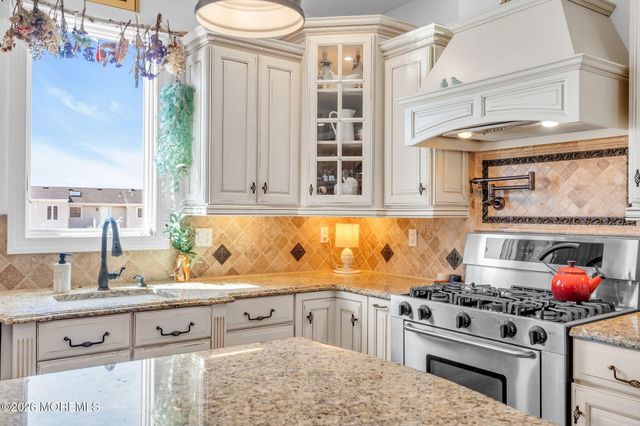 908 Shenandoah Drive, Forked River, NJ 08731