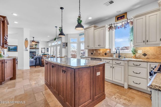 908 Shenandoah Drive, Forked River, NJ 08731