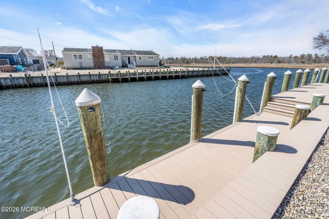 908 Shenandoah Drive, Forked River, NJ 08731