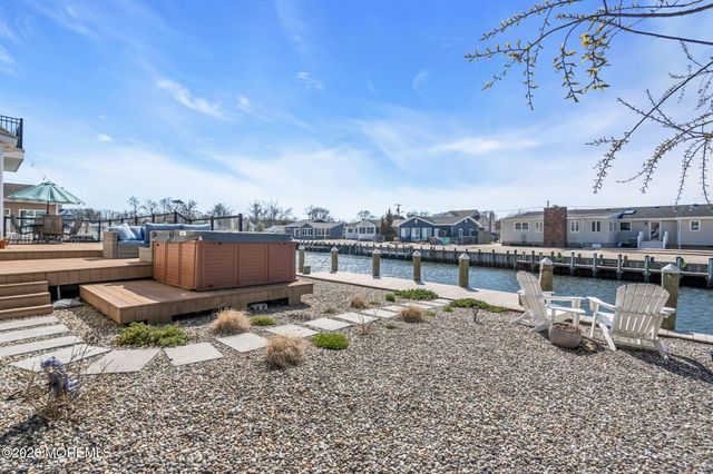 908 Shenandoah Drive, Forked River, NJ 08731
