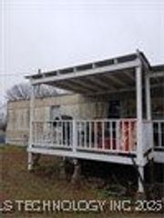 1875 N 185 Street, Okmulgee, OK 74047