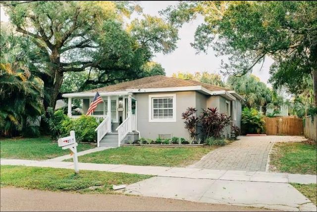 2705 N OAKDALE AVENUE, Tampa, FL 33602