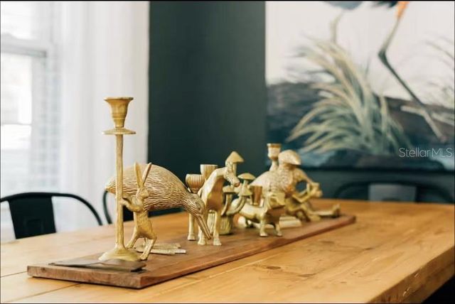 2705 N OAKDALE AVENUE, Tampa, FL 33602