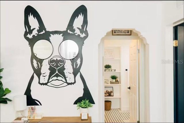 2705 N OAKDALE AVENUE, Tampa, FL 33602