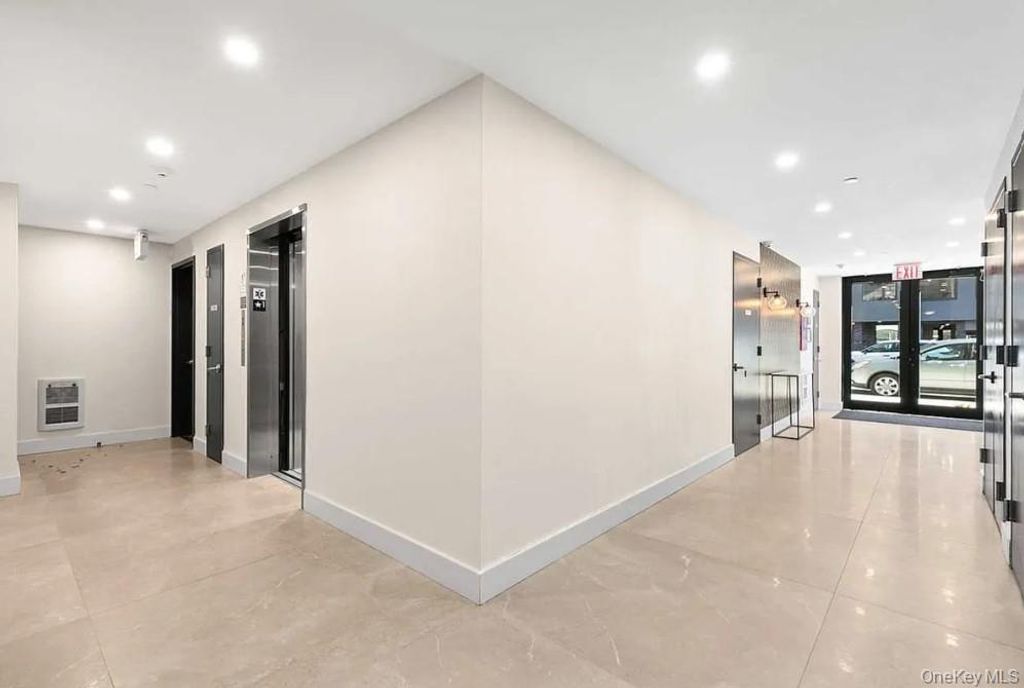 1901 Ocean Avenue 4A, Brooklyn, NY 11230 — exterior