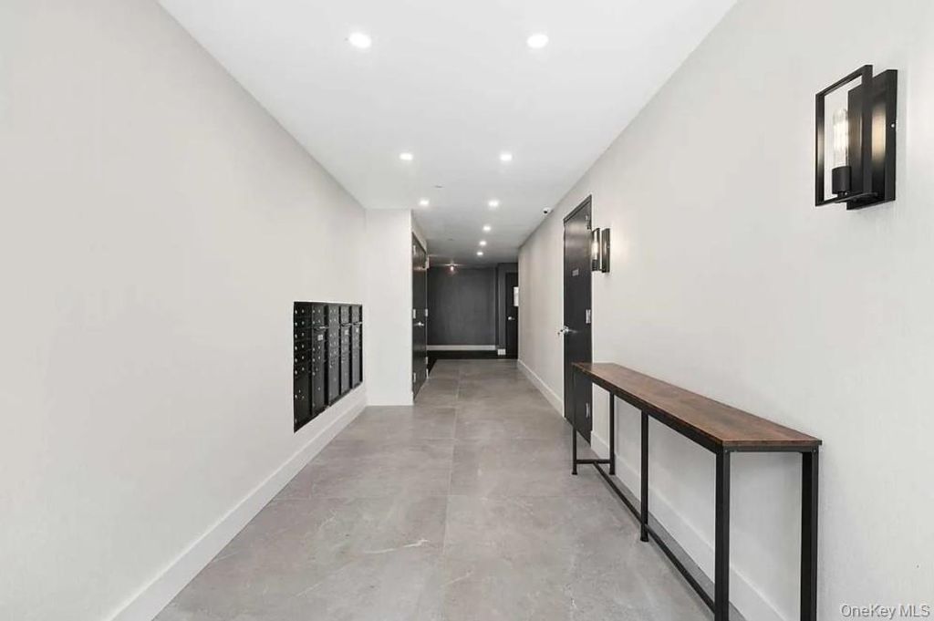 1901 Ocean Avenue 4A, Brooklyn, NY 11230 — photo 2