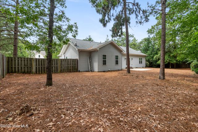 1350 Monticello Drive, Pinehurst, NC 28374