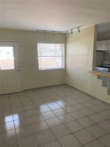 525 MERIDIAN Avenue 306, Miami Beach, FL 33139