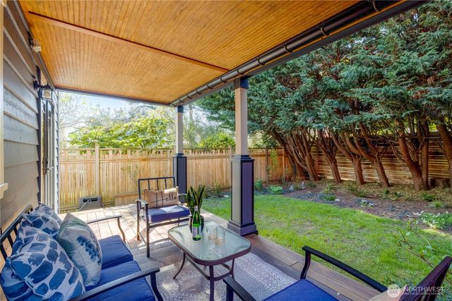 6511 26th Avenue NW, Seattle, WA 98117