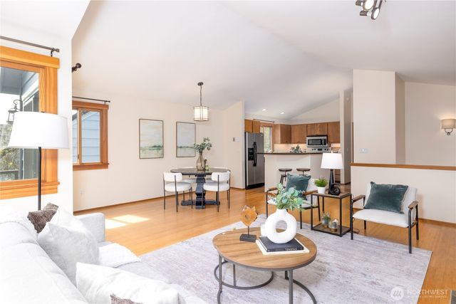 6511 26th Avenue NW, Seattle, WA 98117