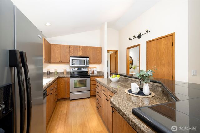 6511 26th Avenue NW, Seattle, WA 98117