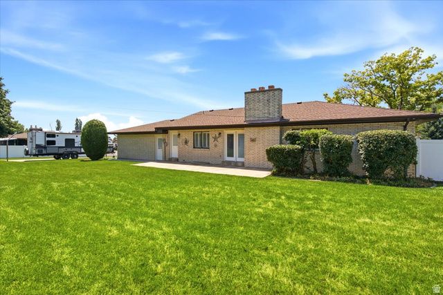 330 PIN OAK LN, Kaysville, UT 84037