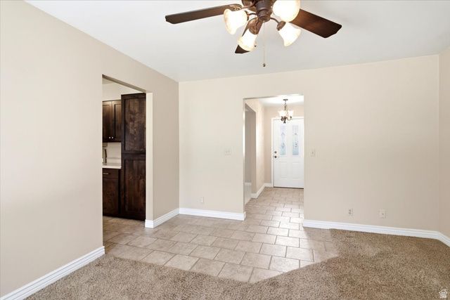 330 PIN OAK LN, Kaysville, UT 84037