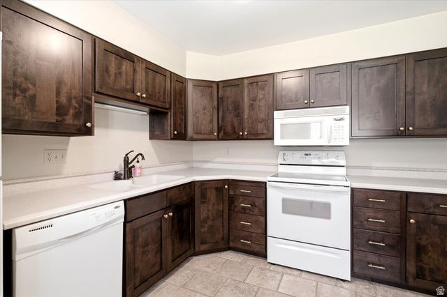 330 PIN OAK LN, Kaysville, UT 84037