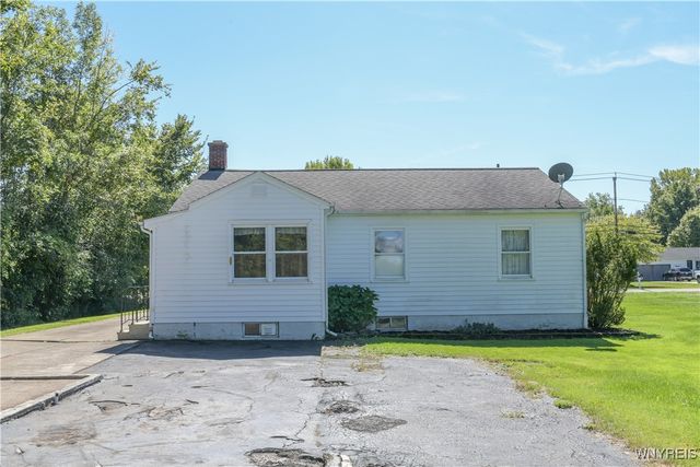 3007 Krueger Road, Wheatfield, NY 14120