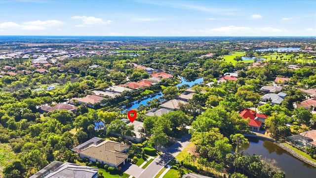 19 N CAYMAN ISLES BOULEVARD, Englewood, FL 34223