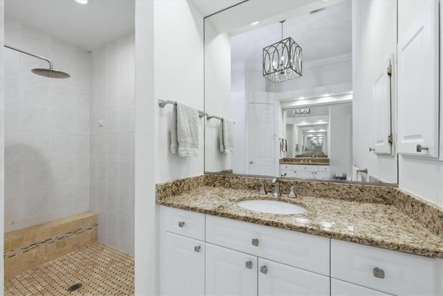 19 N CAYMAN ISLES BOULEVARD, Englewood, FL 34223