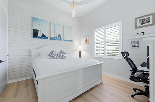 19 N CAYMAN ISLES BOULEVARD, Englewood, FL 34223