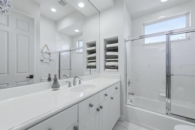 19 N CAYMAN ISLES BOULEVARD, Englewood, FL 34223