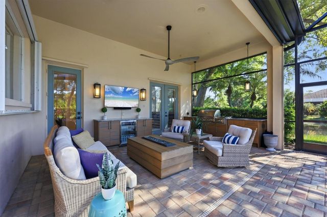 19 N CAYMAN ISLES BOULEVARD, Englewood, FL 34223