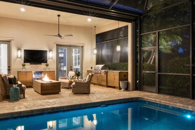 19 N CAYMAN ISLES BOULEVARD, Englewood, FL 34223