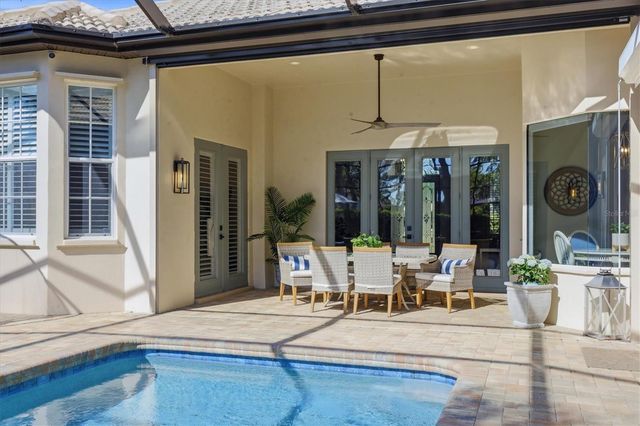 19 N CAYMAN ISLES BOULEVARD, Englewood, FL 34223